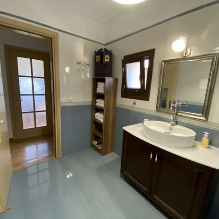 Oak & Olive Village, Naxos Island Center Filotion